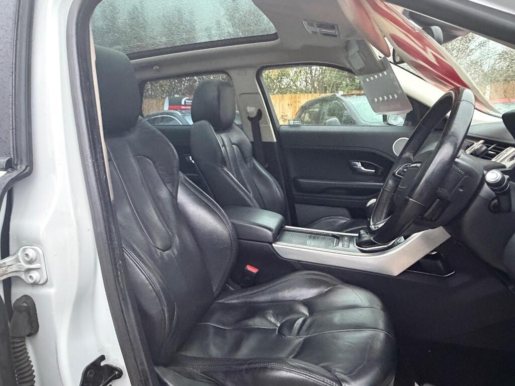 Range Rover Evoque Pure TD4 2.2 Manual