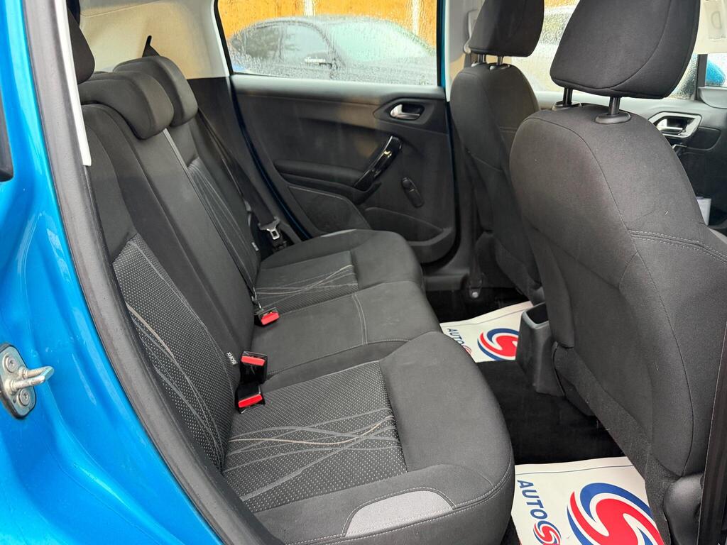 Peugeot 208 Active 1.2 2013