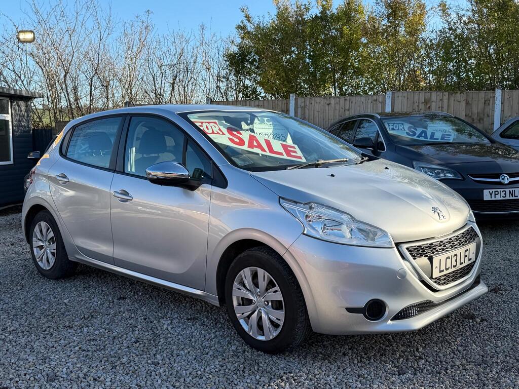 Peugeot 208 Access Plus 1.0 – 2013