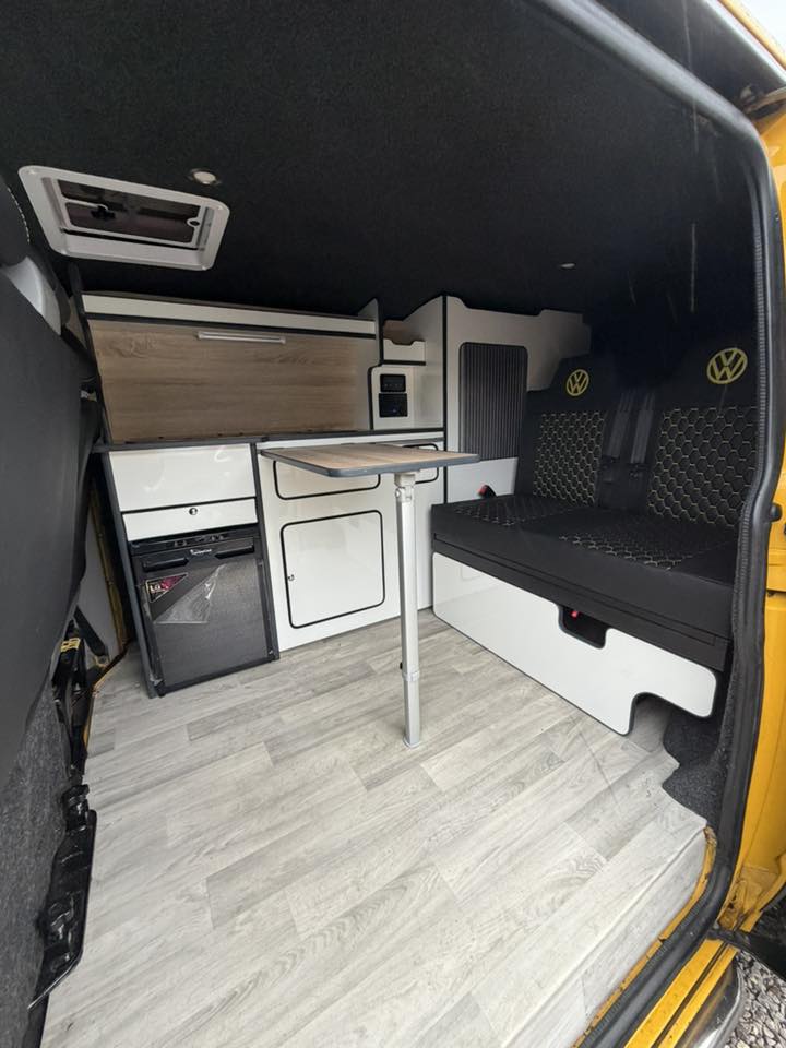 VW Transporter T6 Camper Van – 2016 – 2 Berth