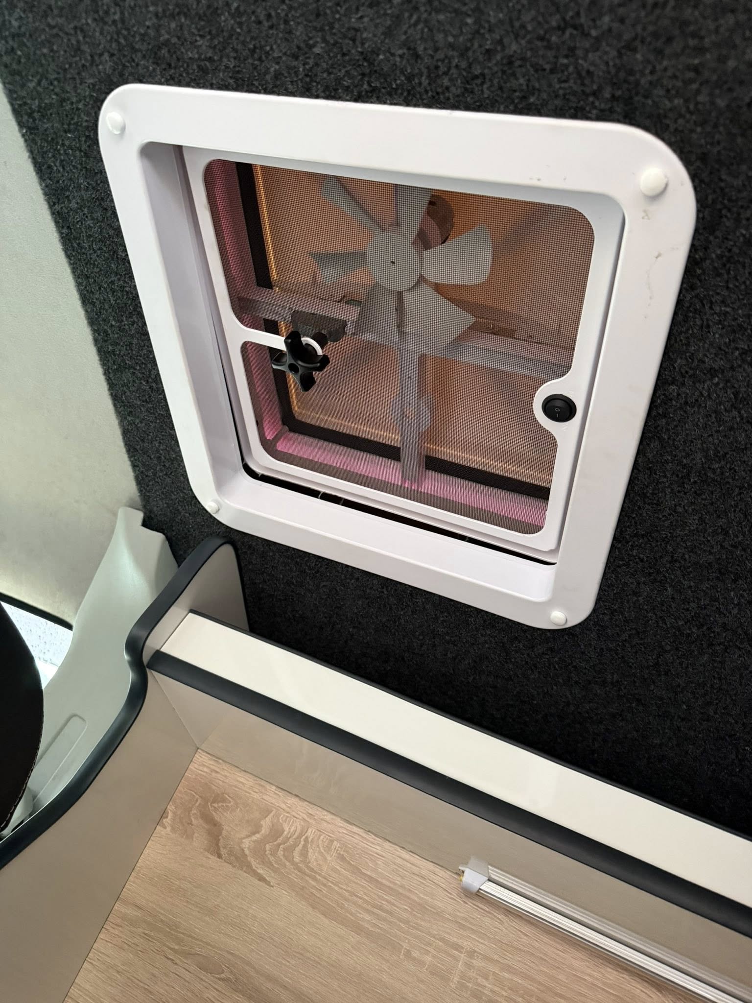 VW Transporter T6 Camper Van – 2016 – 2 Berth