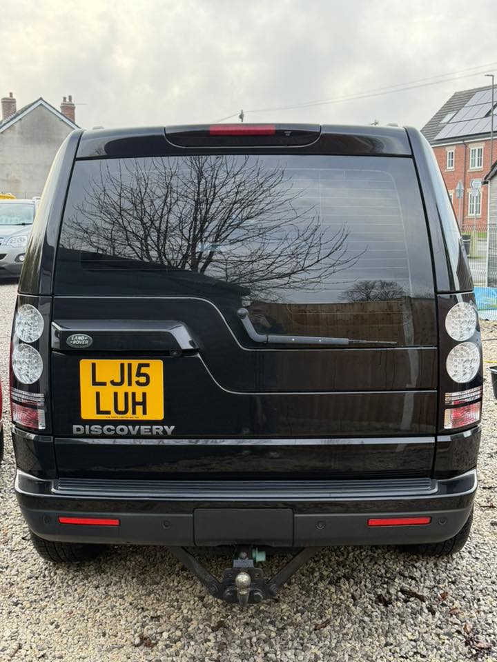 Land Rover Discovery 4 3.0 SDV6 Auto – 7 Seater – 2015