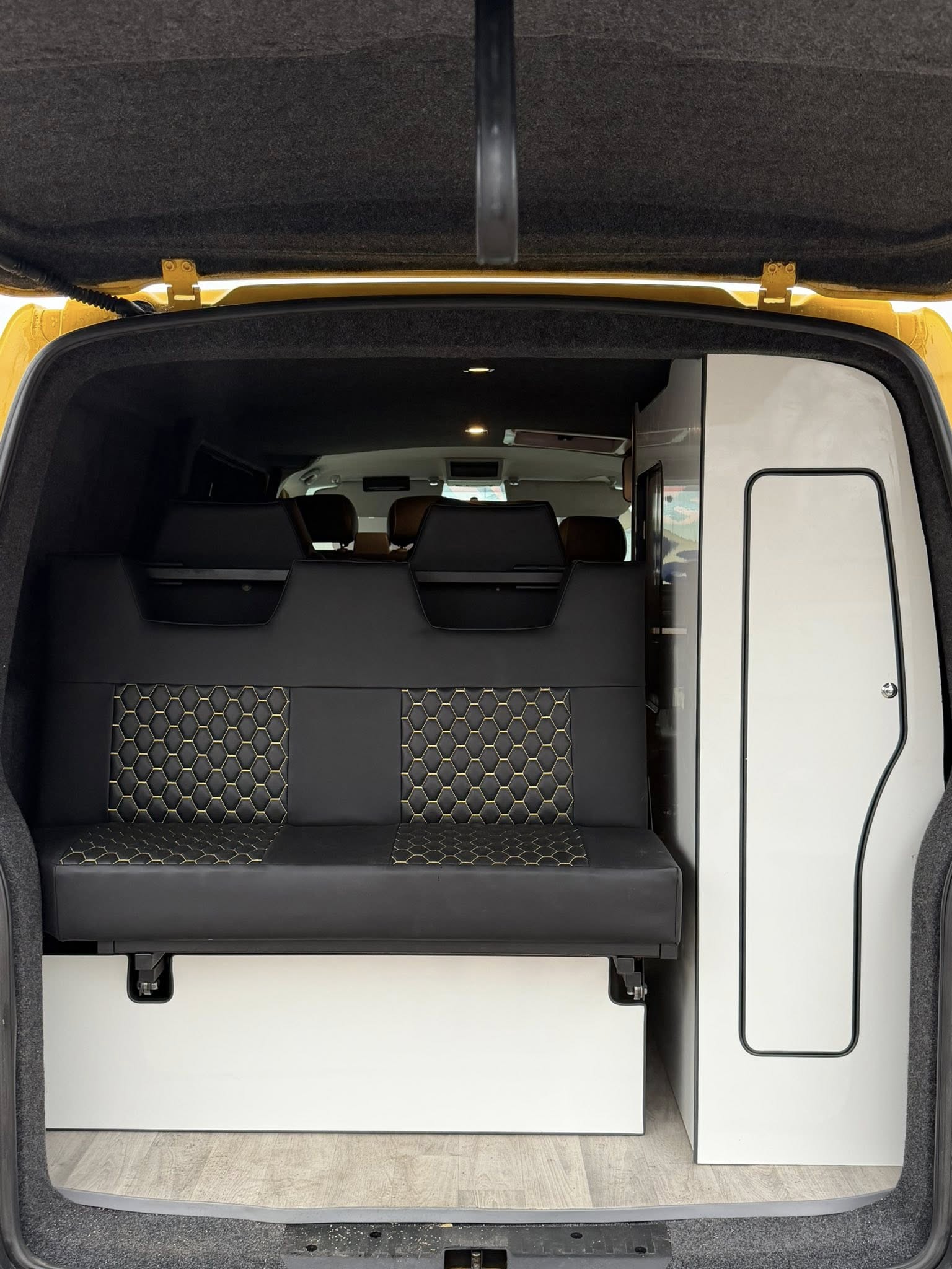 VW Transporter T6 Camper Van – 2016 – 2 Berth