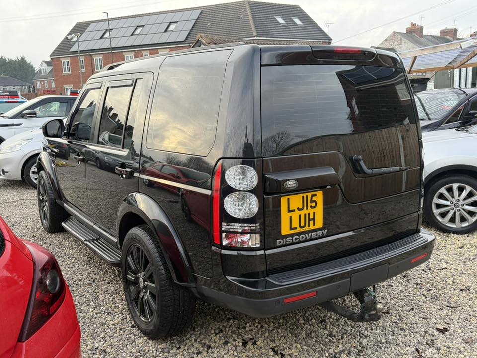 Land Rover Discovery 4 3.0 SDV6 Auto – 7 Seater – 2015