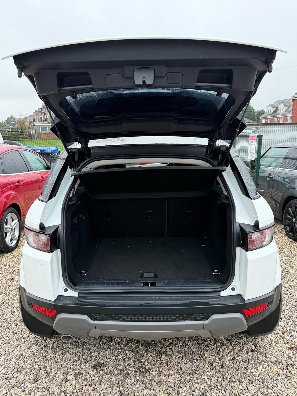 Range Rover Evoque Pure TD4 2.2 Manual