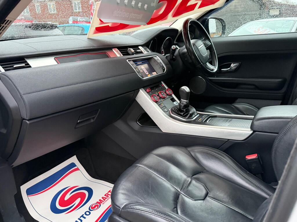 Range Rover Evoque Pure TD4 2.2 Manual