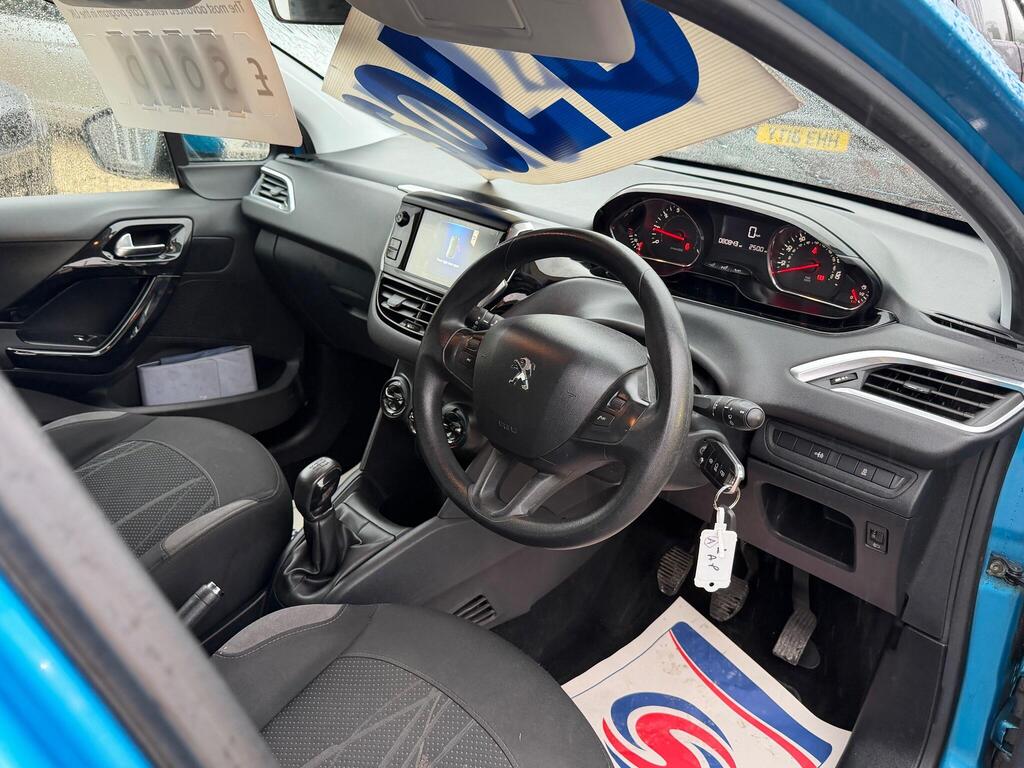 Peugeot 208 Active 1.2 2013