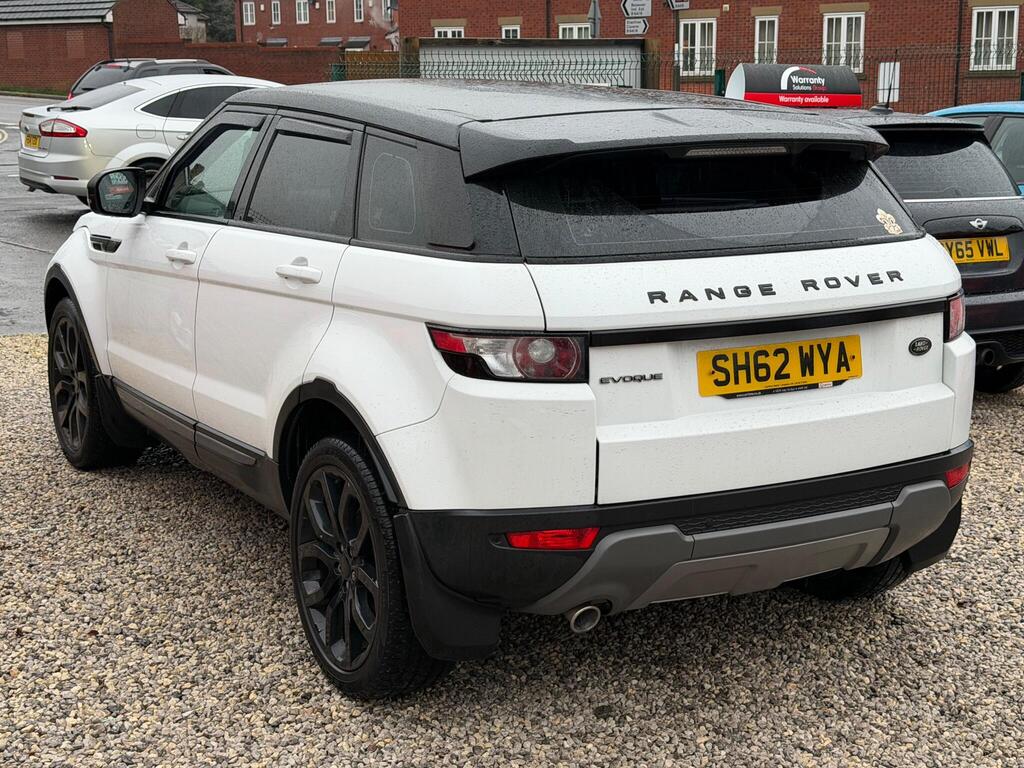 Range Rover Evoque Pure TD4 2.2 Manual