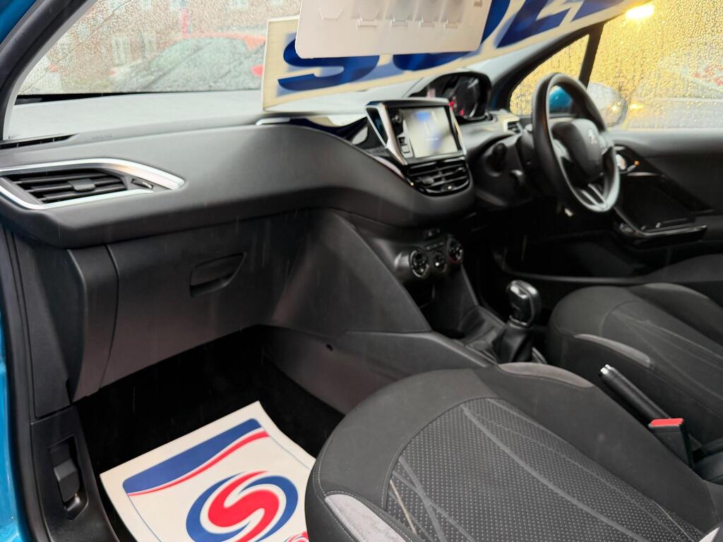 Peugeot 208 Active 1.2 2013