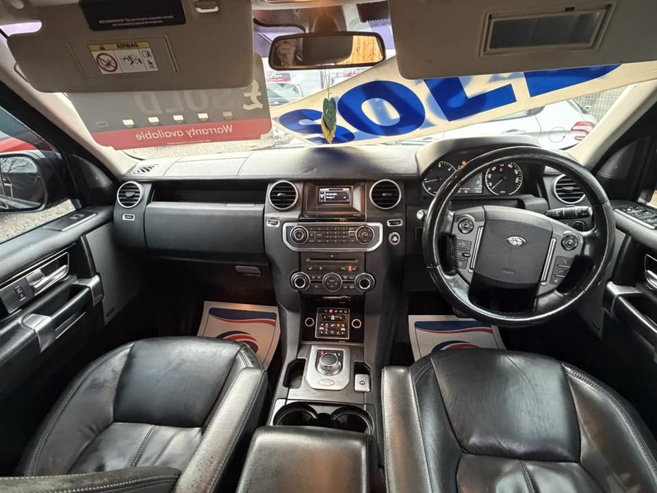 Land Rover Discovery 4 3.0 SDV6 Auto – 7 Seater – 2015