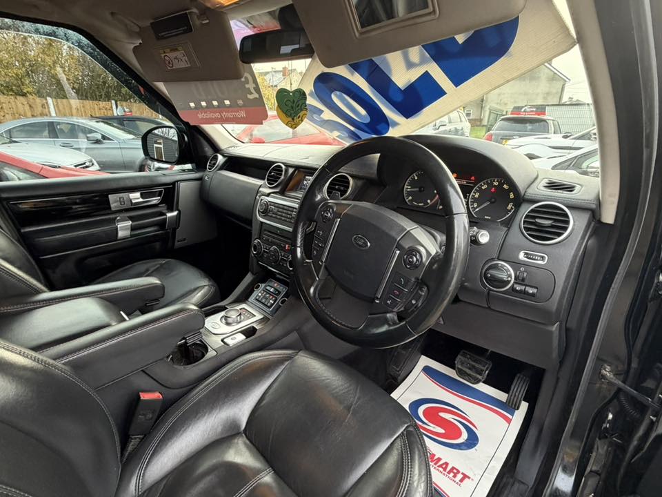 Land Rover Discovery 4 3.0 SDV6 Auto – 7 Seater – 2015